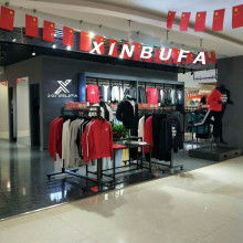 虎門海迪卡 一站式專業(yè)鞋帽批發(fā)，助力運(yùn)動休閑服裝店高效供應(yīng)