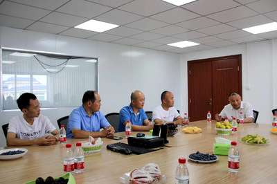臨沂恒安勞動保護用品代表團蒞臨我司參觀考察，共筑安全防護合作新篇章